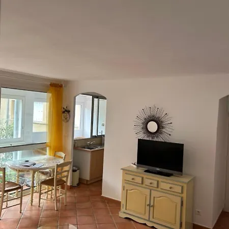 T3 Rte Des Sanguinaires アパート アジャクシオ